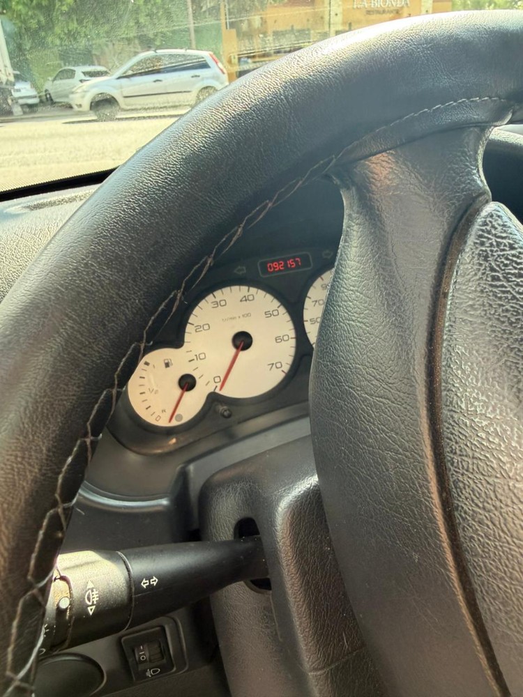 Peugeot PARTNER CONFORT 1.4 — foto 4